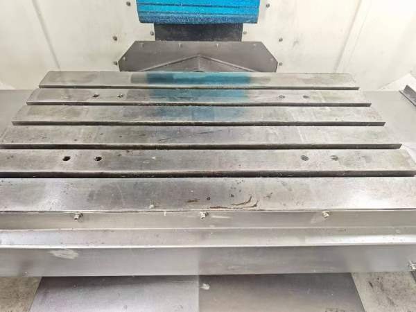 华特955加工中心，发那科MF PIUS系统，三轴滚柱线轨，.