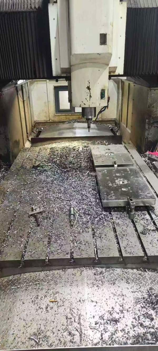 刚买一台高峰3022数控龙门发那科系统两线一硬导轨主轴.