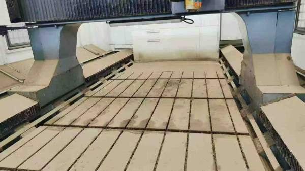 刚刚拿下同款4台国内一线品牌普拉迪3020数控龙门、有.