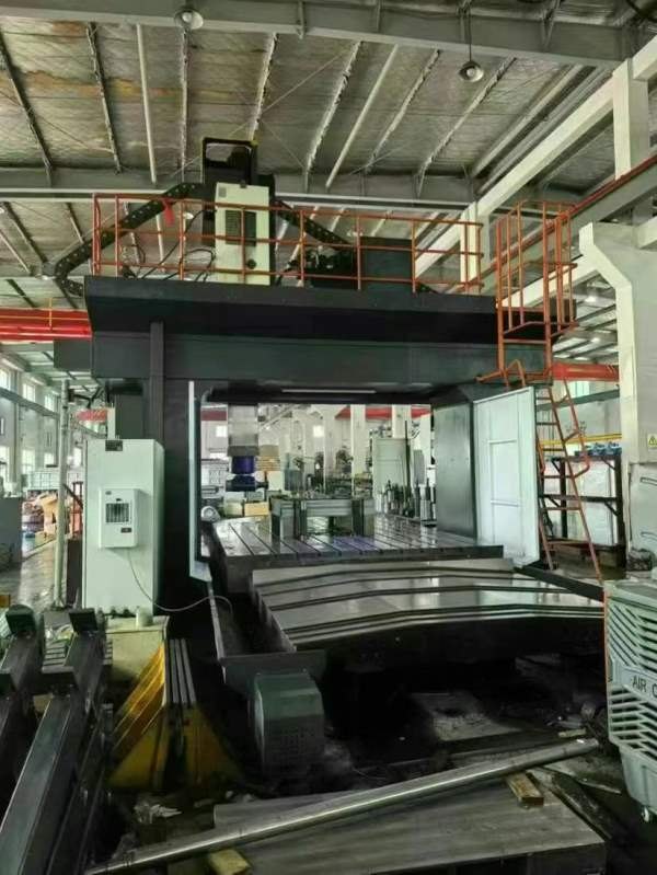 大畏4032龙门加工中心行程4255-3200-1200工作台4200-2.