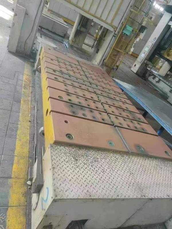 全新济南二机2230五模冲压线 市场价出售：630吨（四点.