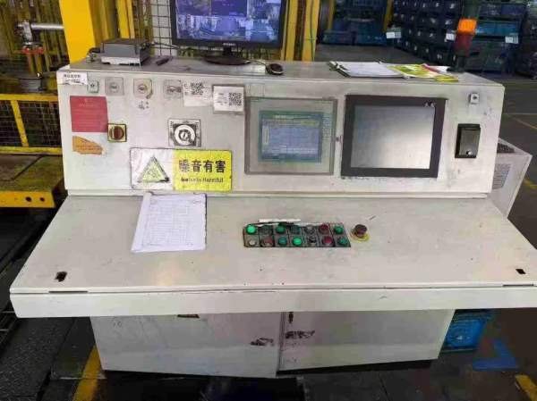 在位出售：台湾迪斯全封闭1600-1000-1000-1000-630-63.
