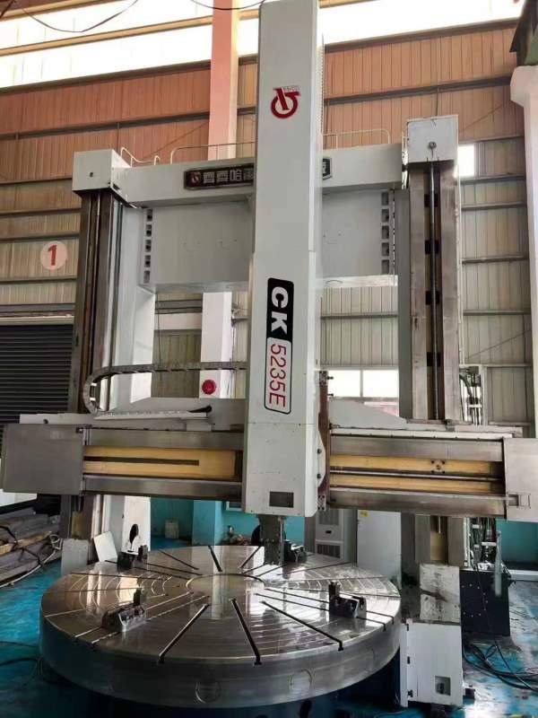 齐一3.5米原装数控立车西门子828系统Z轴行程1500mm，Y.
