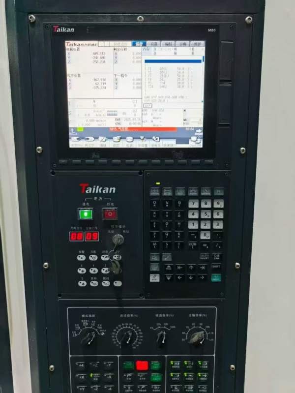 到货三台2023年11月台群T-V1270S加工中心，三菱M80系.