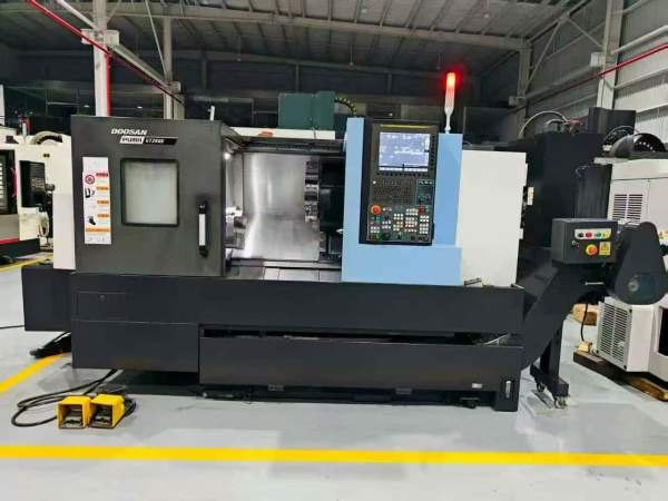 韩国原装斗山 PUMA GT2600重型数控车床，只用了几个月.