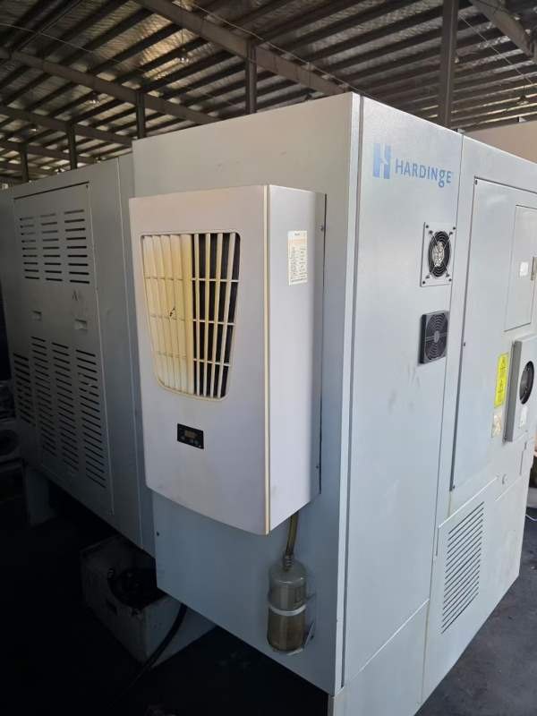哈挺GS200 PLus.数控车床，8寸卡盘12工位，带尾座，带.