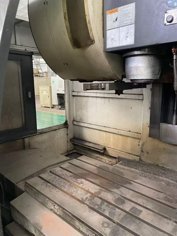 同款2台，杭州友佳VB-610A重切削立式加工中心工作台大.