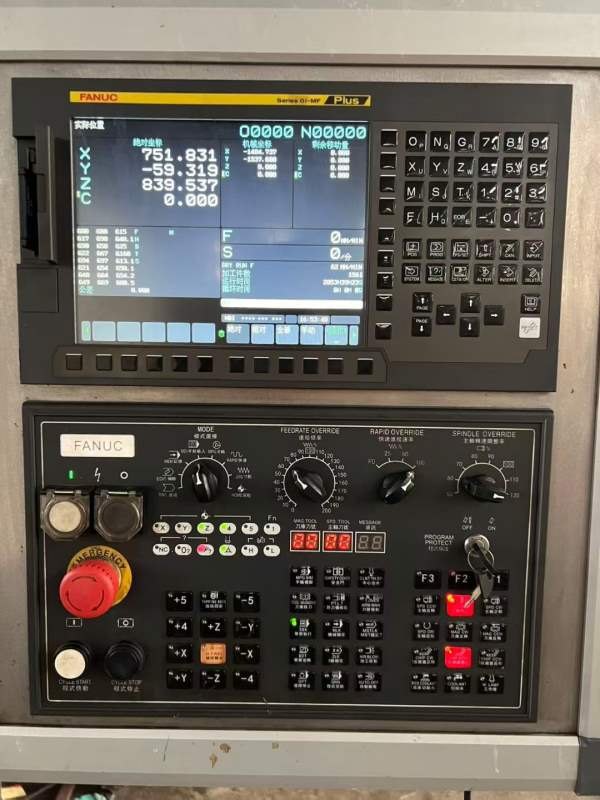 刚刚买下鑫台工4030数控龙门，工作台2500/4000mm，门.