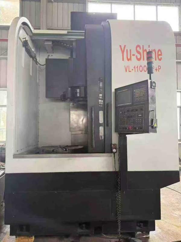 台湾油欣1100数控立式车铣复合，硬轨机，x轴带光栅尺.