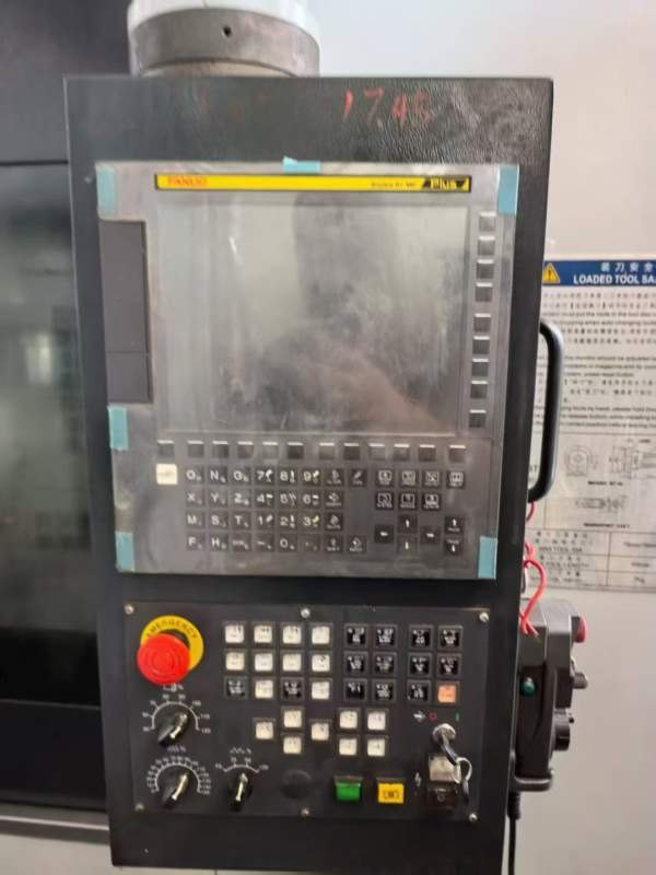 海天精工 VMC-1000ll发那科0i-MFplus系统台湾罗翌BT40.