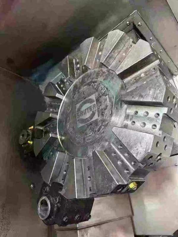 新到一台品上精机数控车床，搭配台湾佳贺8寸卡盘，12.