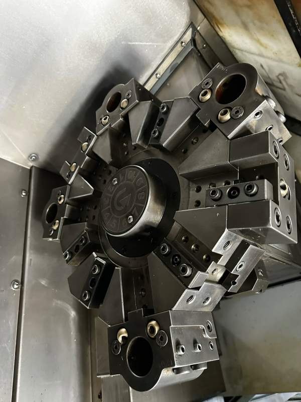 台湾程泰GLS 2000Le数控车床，配发那科Oi-TFplus，8寸.