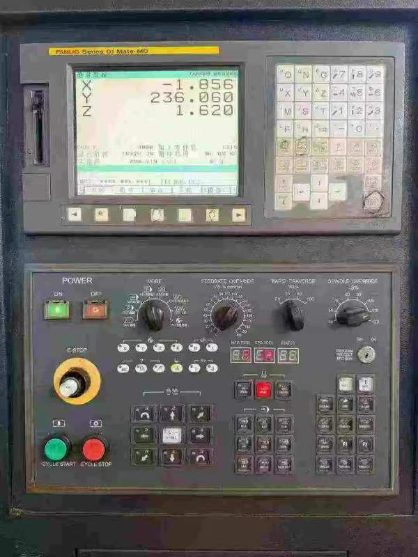 仕兴鸿1160加工中心，2016年出厂，法纳克MD系统，BT40.