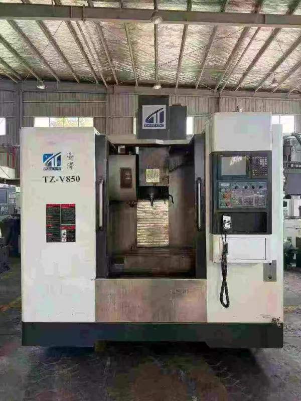 台泽臺泽TZ-V850加工中心，2022年出厂，三菱M80系统，.