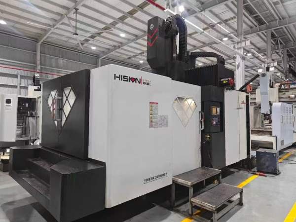 海天重型2016数控龙门，a法电机驱动品牌:海天GLU1620.