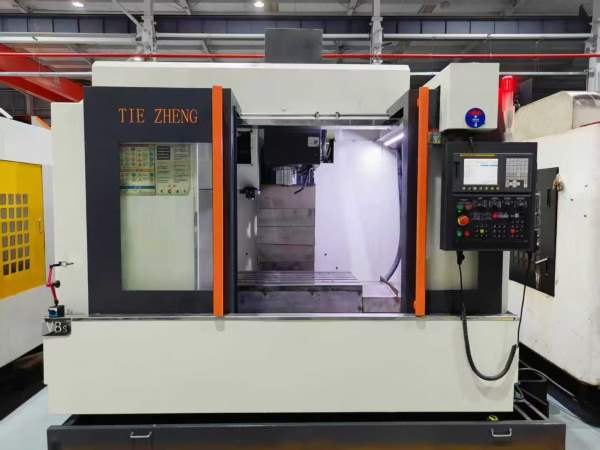 2017年铁正855加工中心，发那科OI-MF系统，台湾罗翌BT.