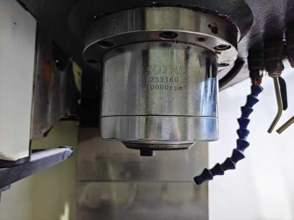 2017年铁正855加工中心，发那科OI-MF系统，台湾罗翌BT.