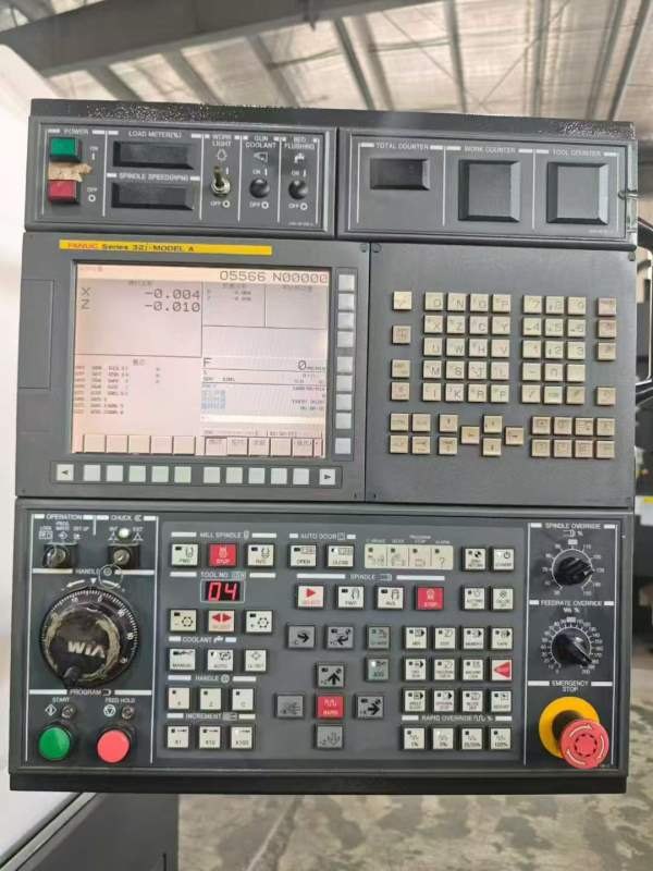 出售韩国威亚LV300R数控立车、型号：LV300R发那科32i.