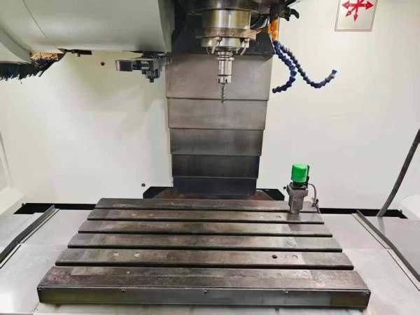 台正光机同款五台2022年苏州力冈855加工中心，其中四.