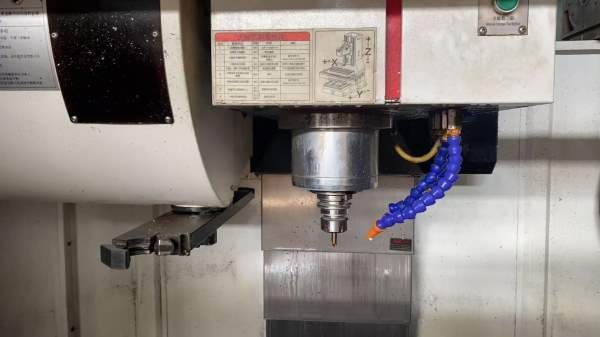 刚刚买下工厂在位巨高重型1160H加工中心1台， Mf plus.