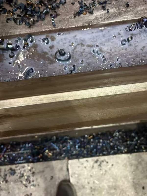 安阳鑫盛重型611253米车床，只需9万多