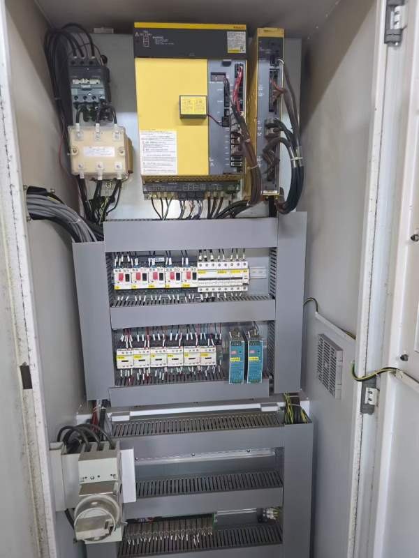 2021年7月出厂，普拉迪PDC4500型材加工中心，全铸件床.