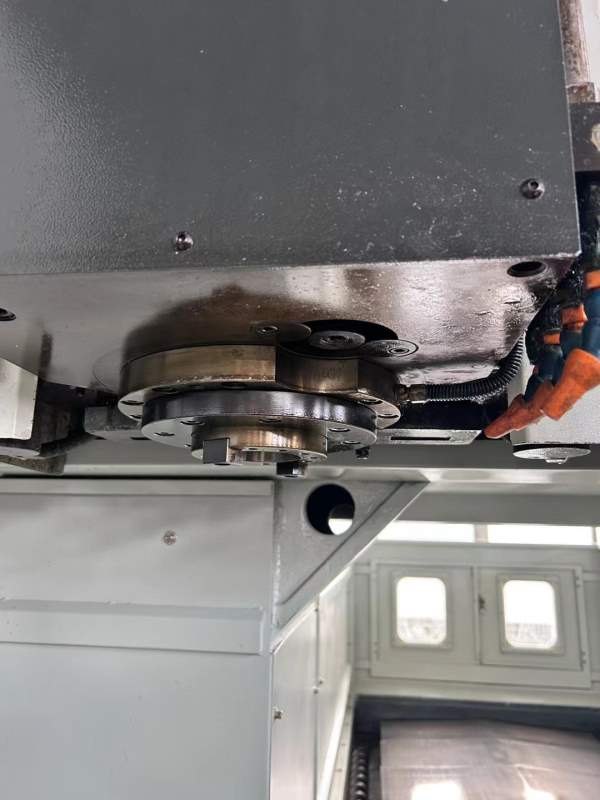 台湾亚威NVP-3015龙门加工中心，发那科MF系统、（1包.