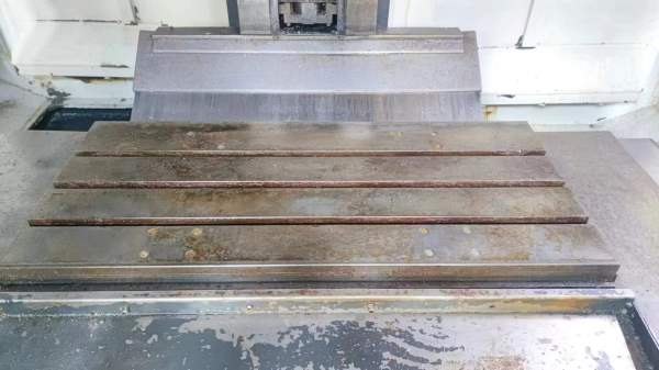 台湾友佳FV-800A立式加工中心一台、32A一台、两线一硬.