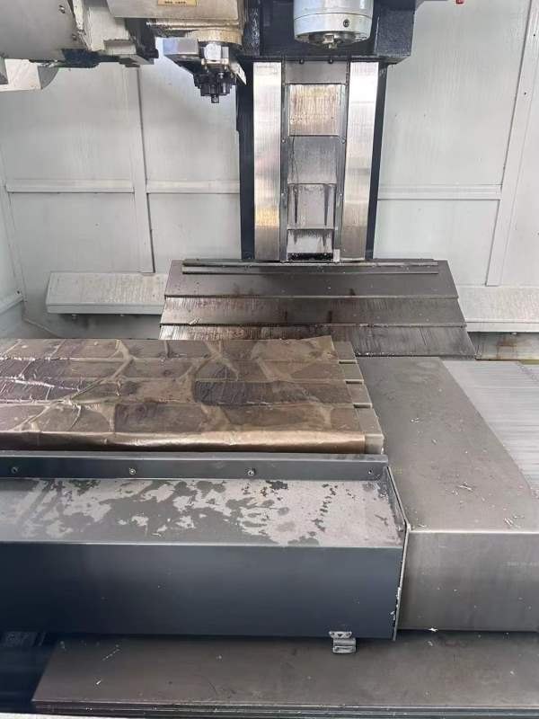 台湾友佳FV-800A立式加工中心一台、32A一台、两线一硬.