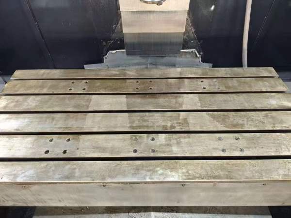 创胜特尔1890数控铣、发那科Plus系统、工作台2000/900.