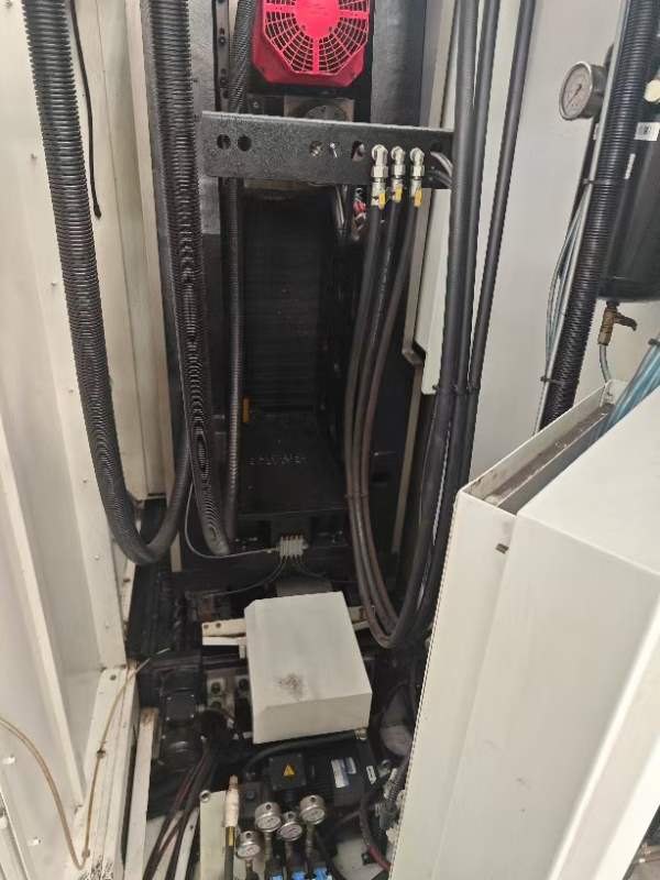 23年九成新国盛630卧加，开机2000多小时，BT50刀柄，3.