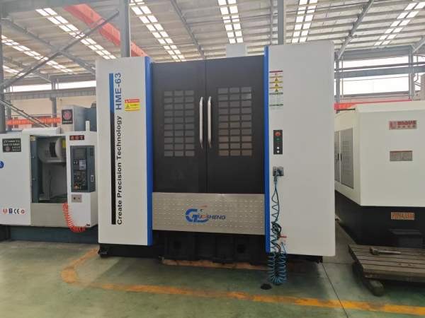 23年九成新国盛630卧加，开机2000多小时，BT50刀柄，3.