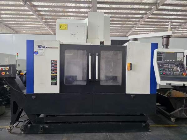 同款两台韩国威亚F500立加三轴行程：1060x510x635mm工.