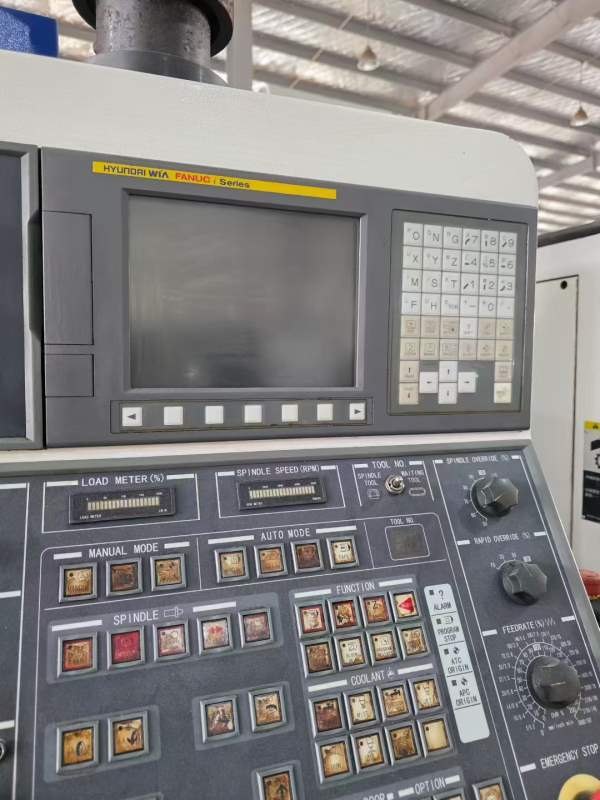 同款两台韩国威亚F500立加三轴行程：1060x510x635mm工.