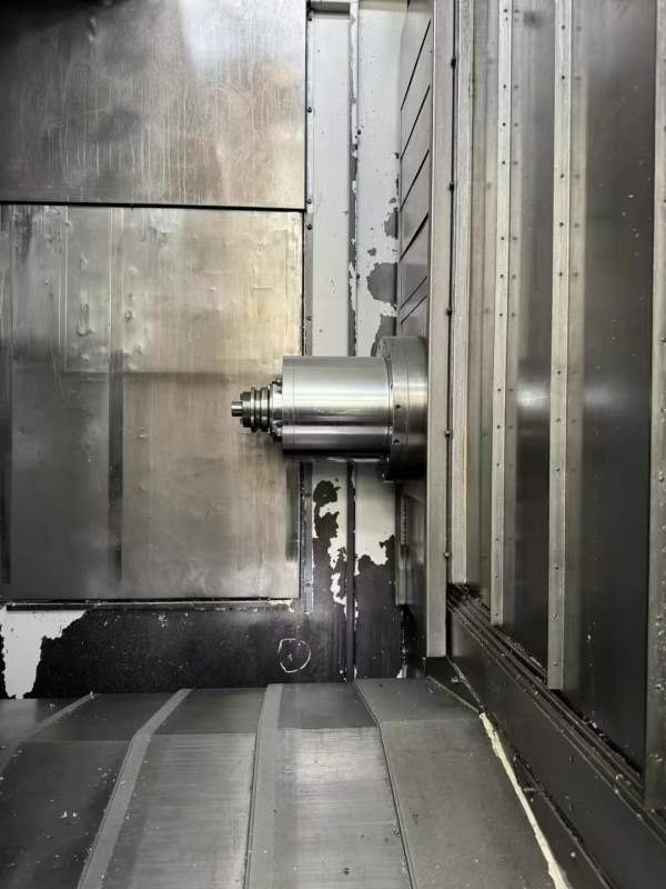 台湾高峰500卧加，大功率电主轴BT50，1万转。三轴线轨.