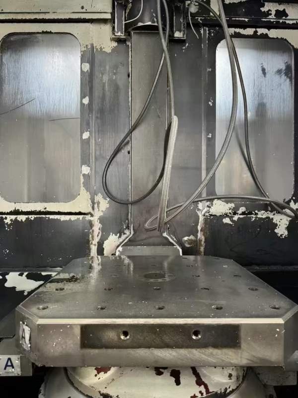 台湾高峰500卧加，大功率电主轴BT50，1万转。三轴线轨.