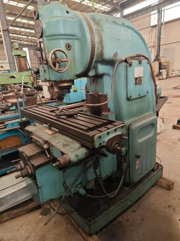 2500一吨洛阳仓库