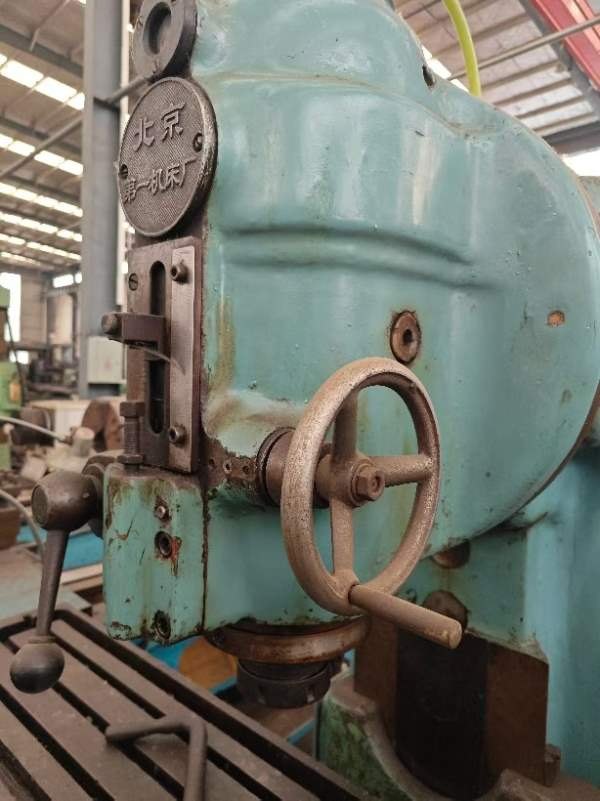 2500一吨洛阳仓库