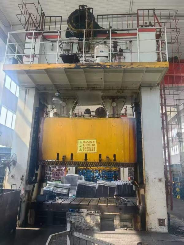 欢迎客户咨询：西安锻压J36-630J36-630J36-800设备安.