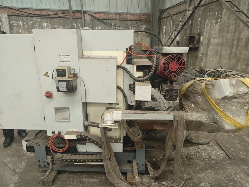 出售数控三自由度动力头