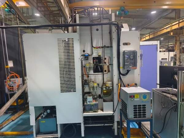 日本三菱800卧加工中心DH80工作台:800800mmX/Y/Z行程:.