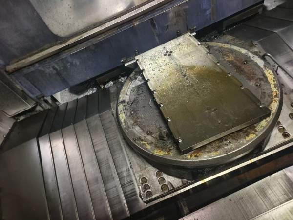 日本三菱800卧加工中心DH80工作台:800800mmX/Y/Z行程:.