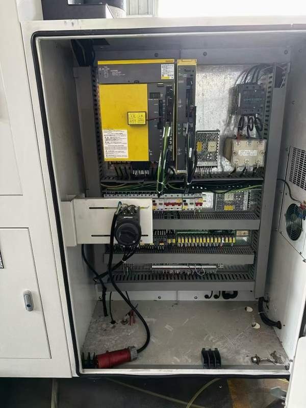 2024年准新斌胜1313小龙门，三轴线轨，发那科MF系统，.