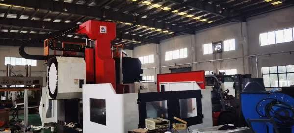 还有一台2024年台玛吉2217数控龙门加工中心，发那科pl.