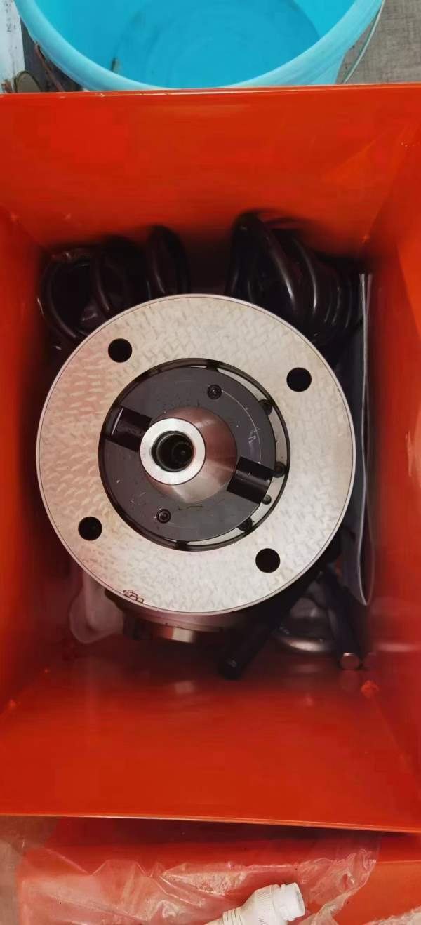 还有一台2024年台玛吉2217数控龙门加工中心，发那科pl.