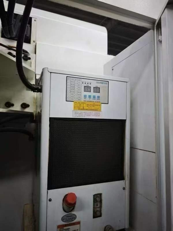 准新便宜850，欢迎询价巨高VL850B加工中心，三轴线轨..