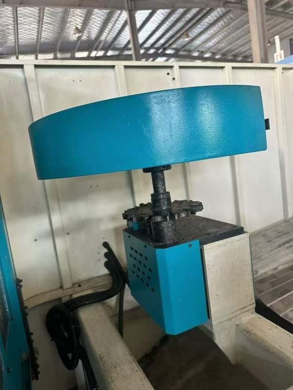 2018年金田加贝2500型材机，带金谭佳255四轴，圆盘尾.