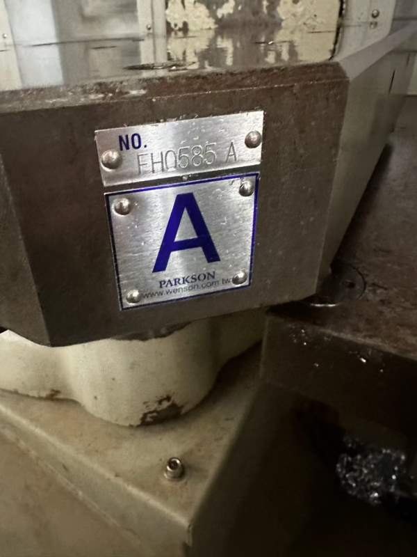 2015年台湾奕达500双工位卧加，三轴日本thk线规，工作.