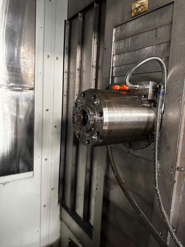 2015年台湾奕达500双工位卧加，三轴日本thk线规，工作.