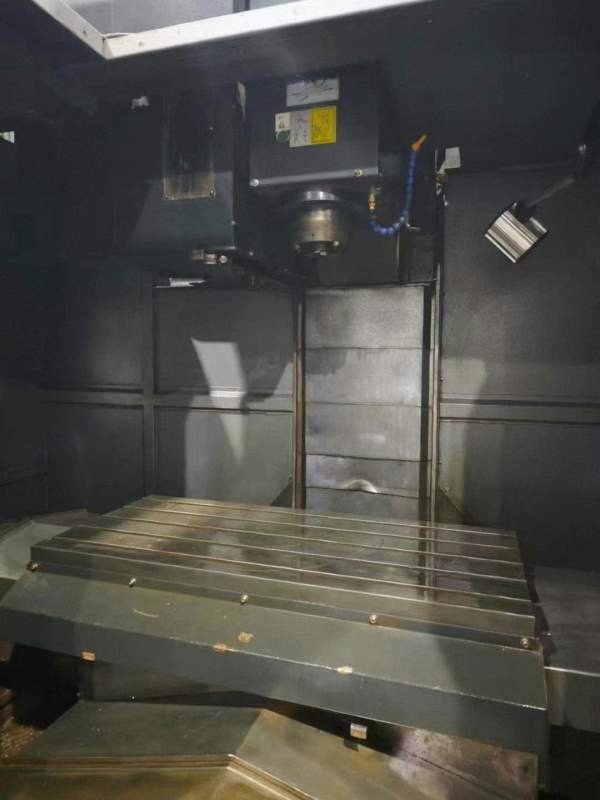 2019年台湾高峰1050加工中心，三轴线规BT40刀柄，主轴.